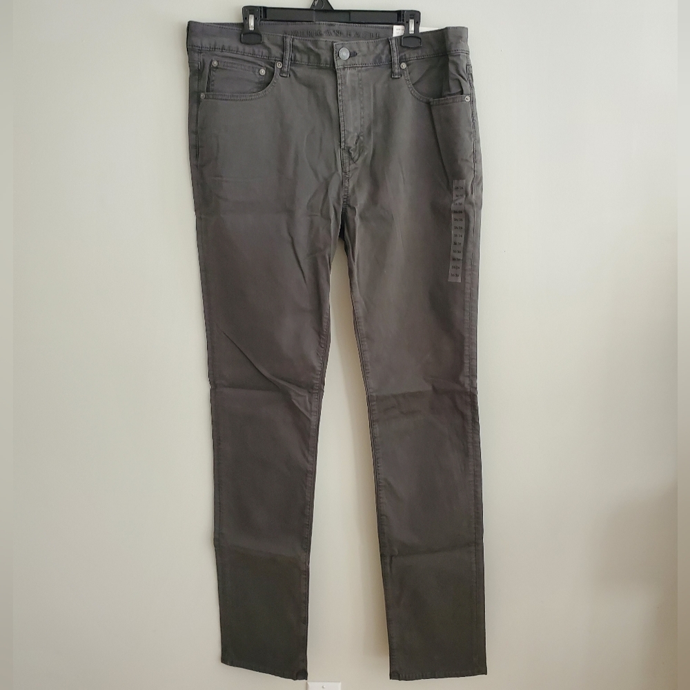 American Eagle Men's Gray Slim Twill Trousers
